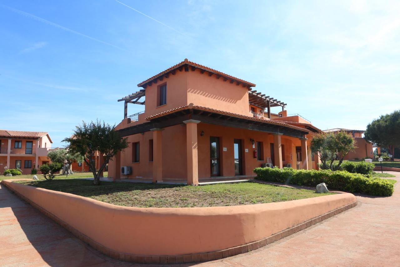 Borgo Dei Pescatori Aglientu Exterior foto